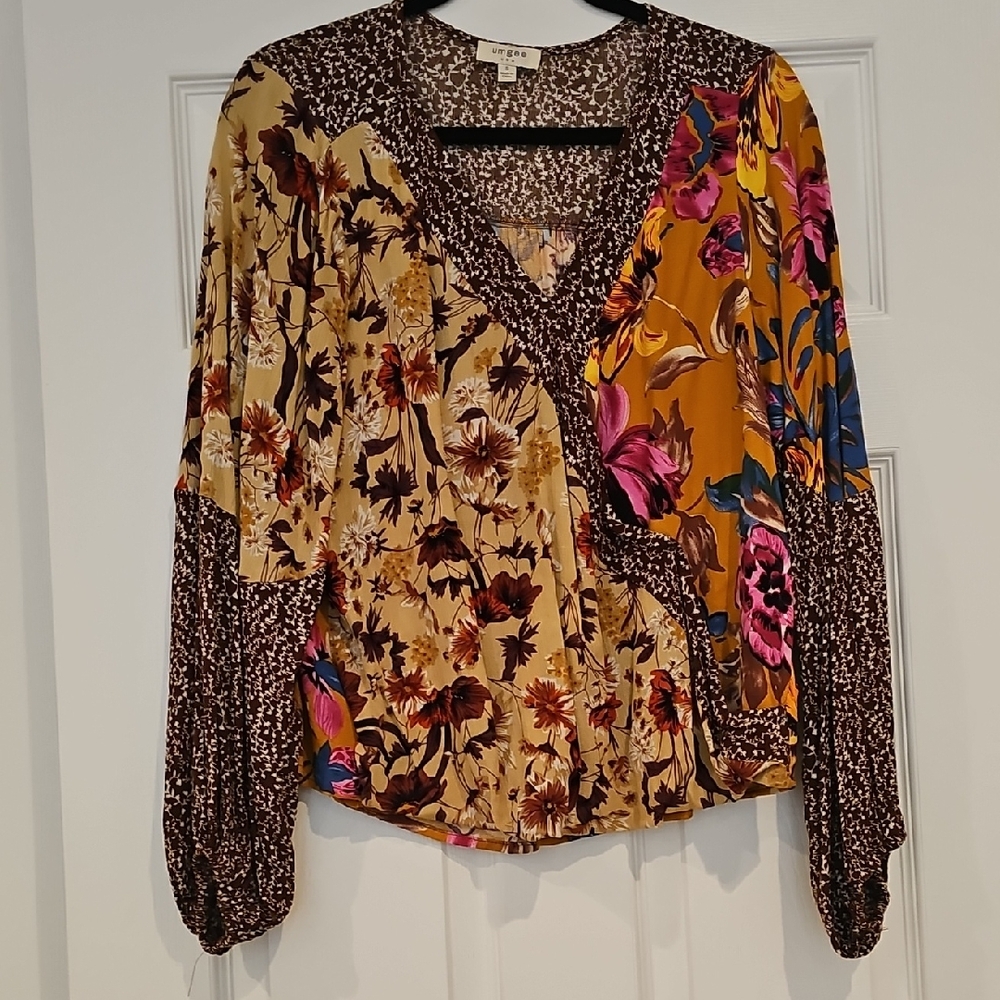 Umgee Floral Fall Colors (Browns, Gold, Pink, Teal) Blouse, Size Small